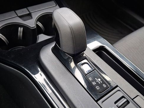 Used 2023 Toyota Prius LE image 16