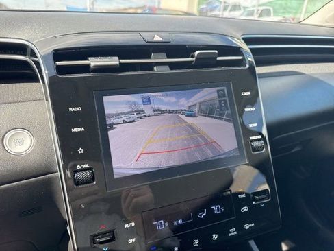 Used 2023 Hyundai Tucson SEL w/ Convenience Package image 17