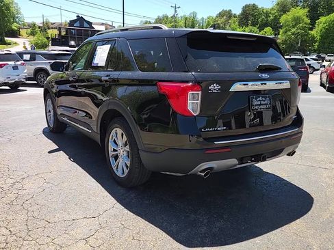 Used 2023 Ford Explorer Limited w/ Limited Technology Package AWD/4WD image 12