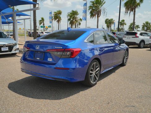 Used 2023 Honda Civic Touring image 5