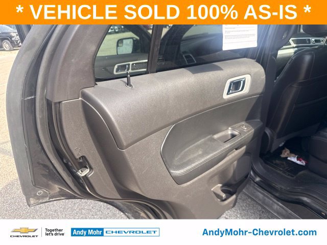 Used 2014 Ford Explorer XLT w/ Equipment Group 202A FWD image 13