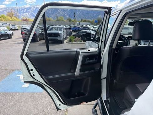 Used 2021 Toyota 4Runner SR5 Premium w/ Moonroof Package image 21