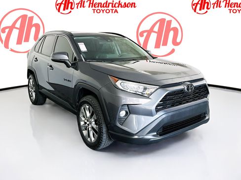 Used 2021 Toyota RAV4 XLE Premium FWD image 1