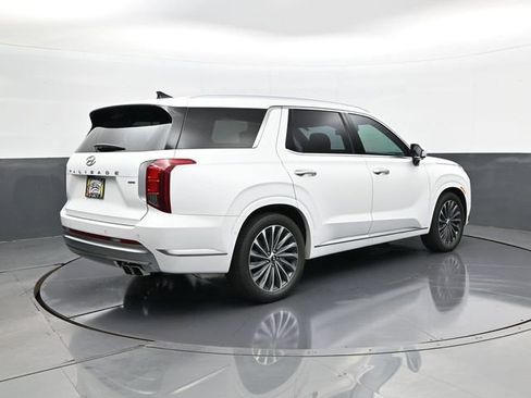 Used 2023 Hyundai Palisade Calligraphy AWD/4WD image 5