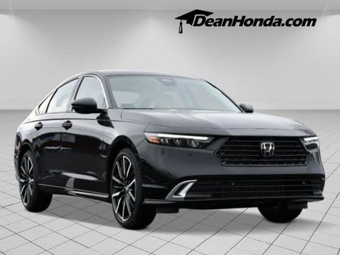 New 2026 Honda Accord Touring image 7