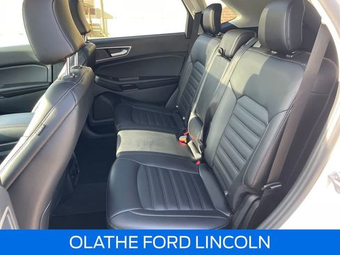 Used 2024 Ford Edge SEL w/ Convenience Package image 28