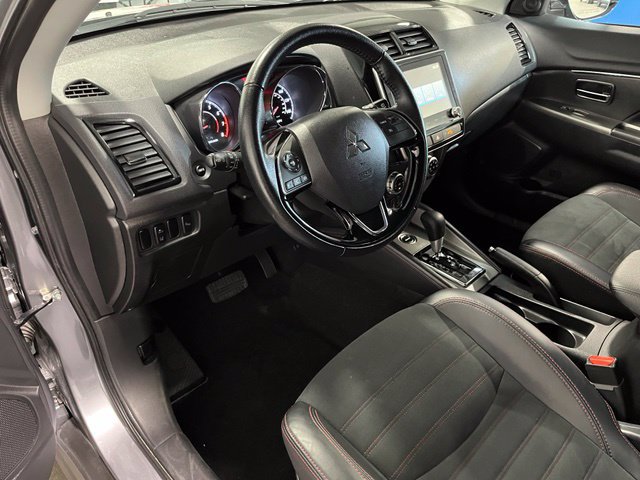 Used 2024 Mitsubishi Outlander Sport SE AWD/4WD image 19