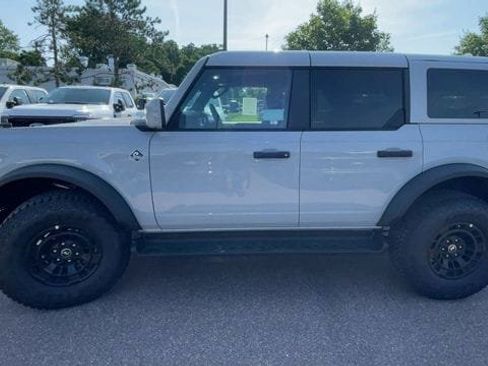 New 2026 Ford Bronco Outer Banks w/ Sasquatch Package AWD/4WD image 5