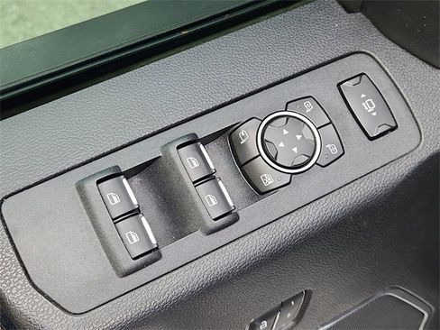 Used 2019 Ford F250 Lariat w/ Lariat Ultimate Package image 24