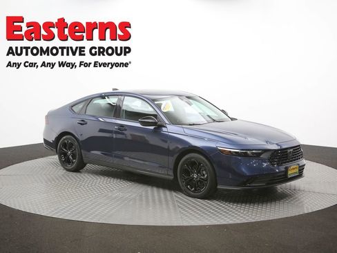 Used 2025 Honda Accord SE image 49