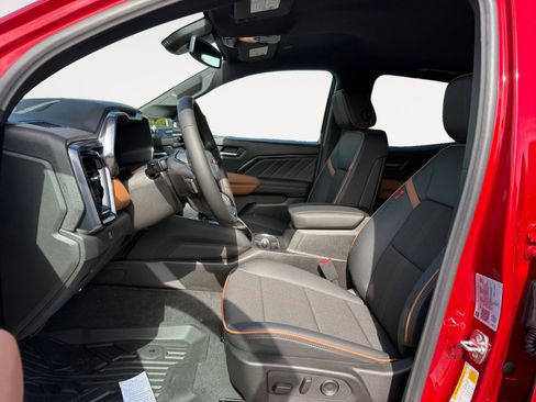 New 2026 GMC Canyon AT4 AWD/4WD image 10