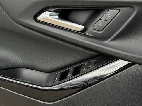 New 2026 Chevrolet Equinox LT image 21