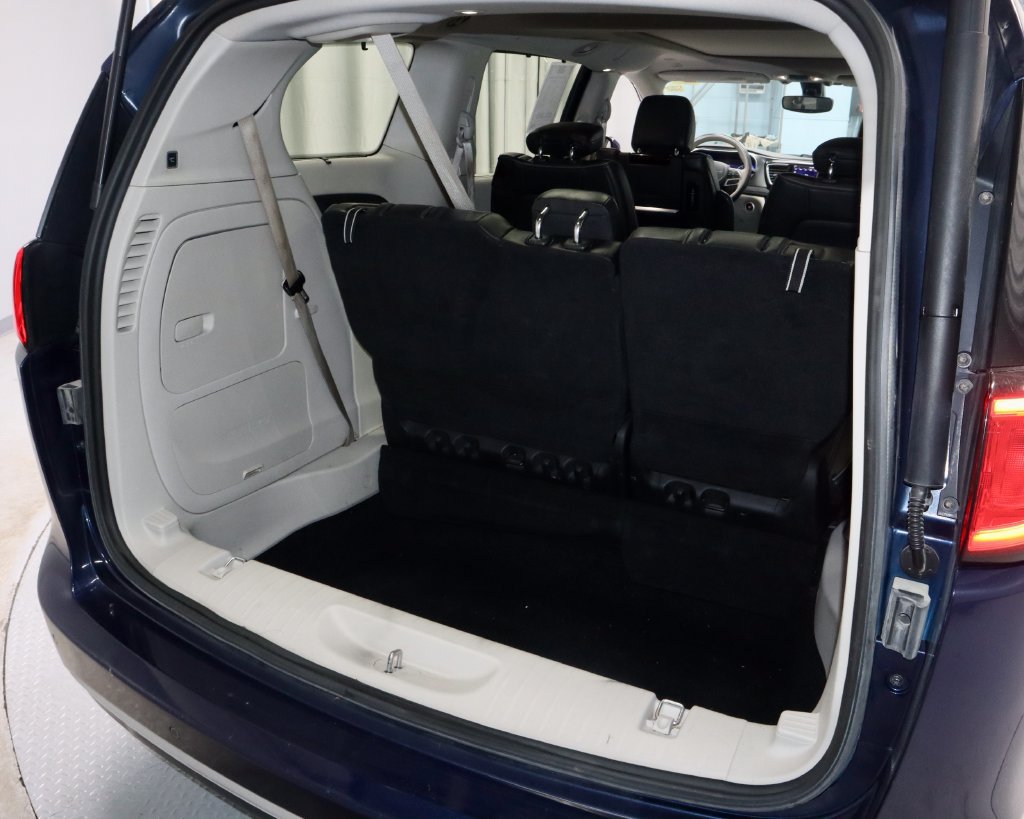 Used 2019 Chrysler Pacifica Limited FWD image 13