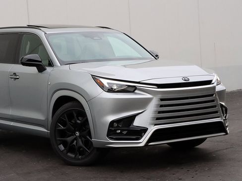 New 2026 Lexus TX 350 350 F SPORT Handling image 2