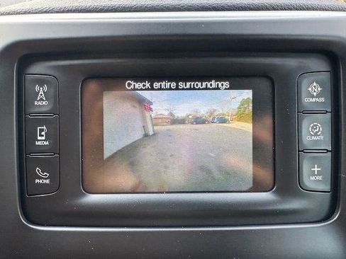 Used 2014 Jeep Cherokee Latitude w/ Comfort/Convenience Group image 17