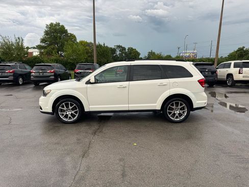 Used 2019 Dodge Journey GT w/ Driver Convenience Group AWD/4WD image 6