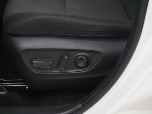 Used 2024 Toyota RAV4 AWD Hybrid w/ Weather Package image 23