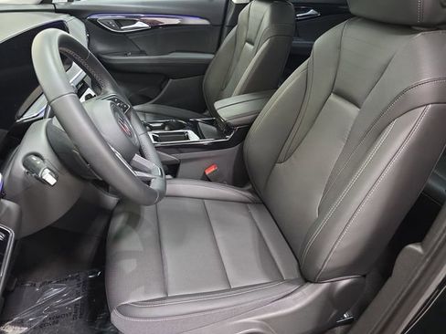 Used 2025 Buick Envision Preferred AWD/4WD image 13