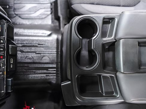 Used 2021 GMC Sierra 1500 Elevation image 17