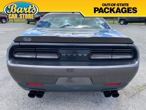 Used 2015 Dodge Challenger SXT Plus RWD image 5