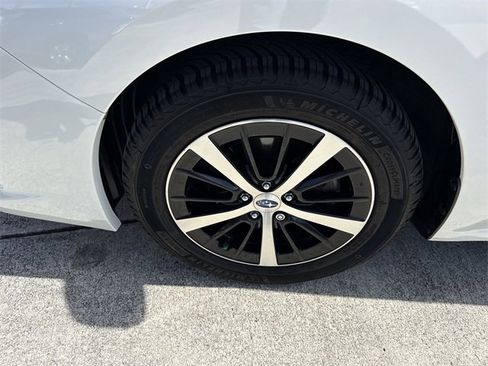 Certified 2021 Subaru Impreza Premium w/ Popular Package #3 image 10