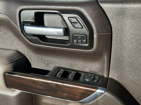 Used 2019 GMC Sierra 1500 SLT w/ SLT Premium Plus Package image 22