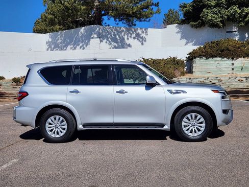 Used 2024 Nissan Armada SV image 2