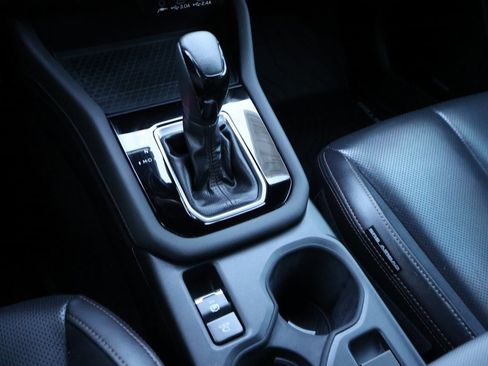 Used 2025 Subaru Forester Touring image 39