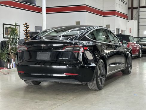 Used 2020 Tesla Model 3 Long Range image 2