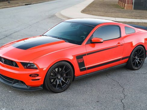 Used 2012 Ford Mustang Boss 302 w/ Boss 302 Accessory Pkg image 34
