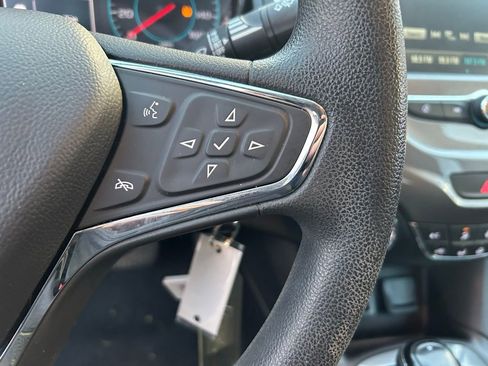 Used 2018 Chevrolet Cruze LT image 23