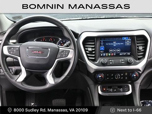 Used 2023 GMC Acadia SLE w/ Driver Convenience Package image 14