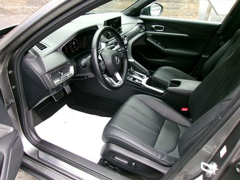 Used 2023 Acura Integra A-Spec image 14