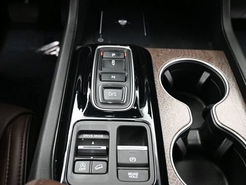 Used 2026 Honda Pilot Elite image 12