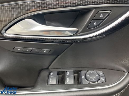 Used 2023 Buick Envision Essence image 29