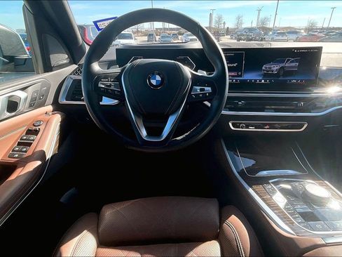 Used 2025 BMW X5 xDrive40i image 7