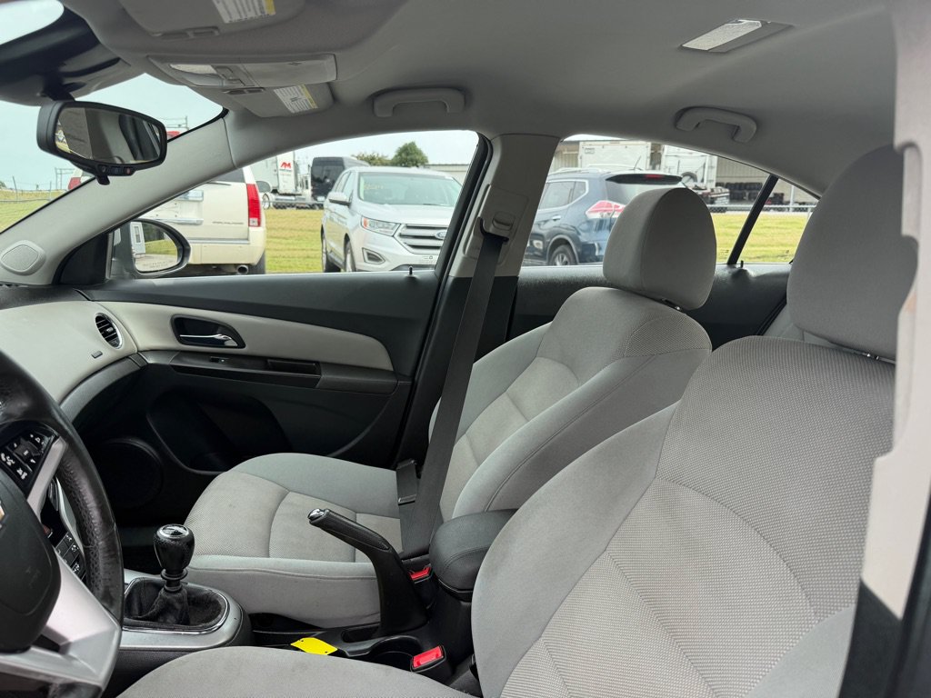 Used 2014 Chevrolet Cruze Eco FWD image 13