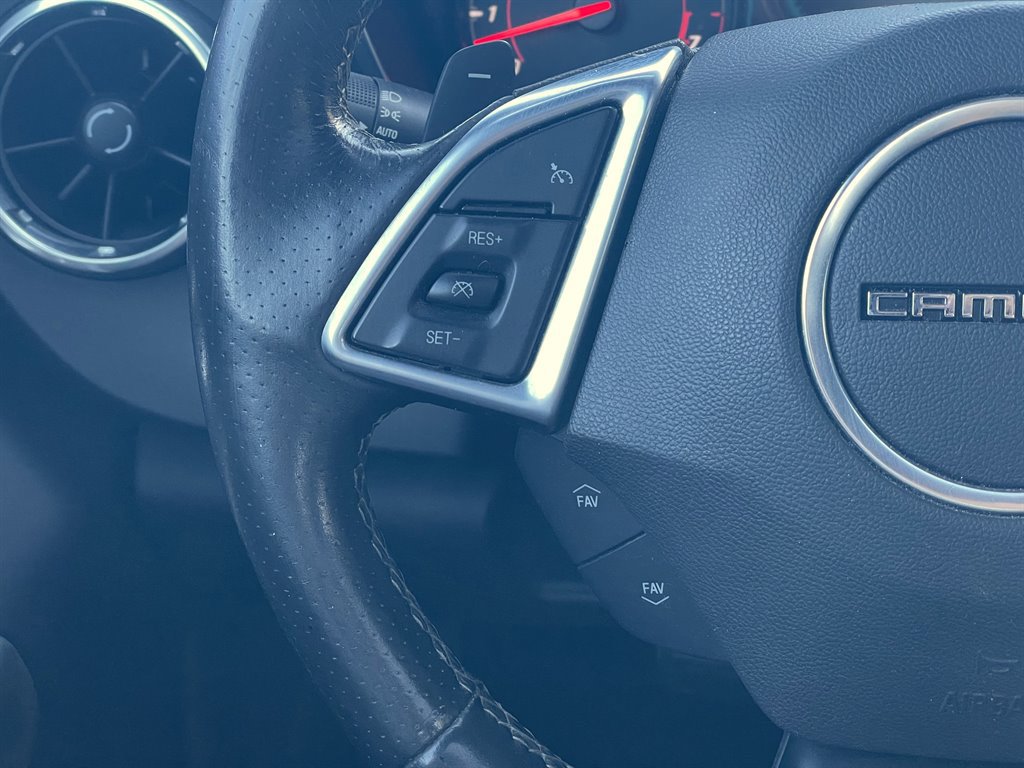 Used 2017 Chevrolet Camaro SS RWD image 27
