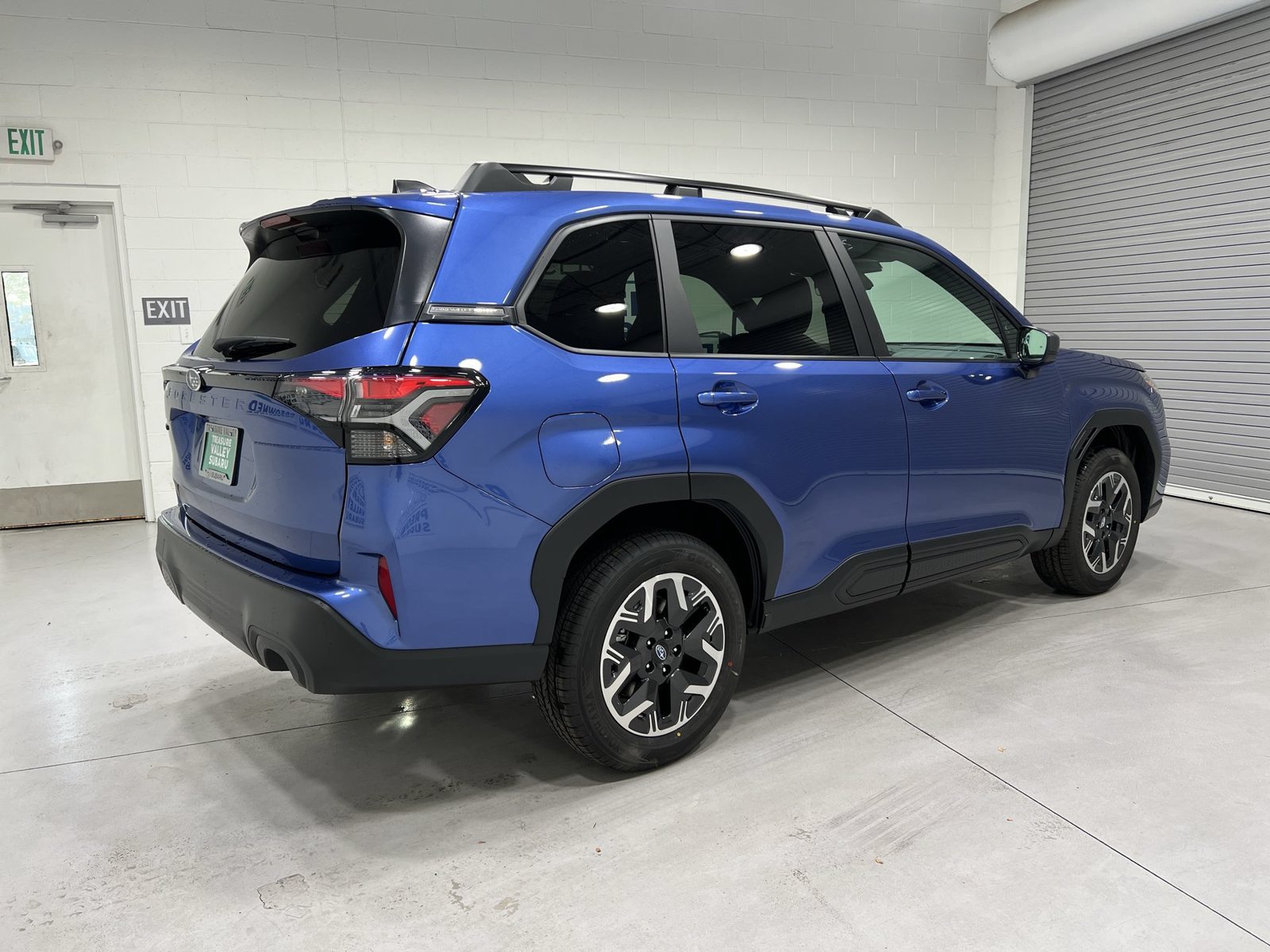 New 2026 Subaru Forester Premium AWD/4WD image 8