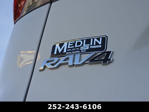 Used 2024 Toyota RAV4 XLE w/ Convenience Package image 42