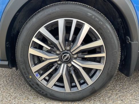 Certified 2024 Nissan Kicks SV image 22