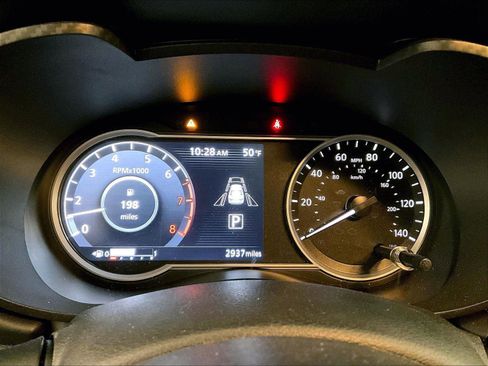 Used 2024 Nissan Versa SR w/ Trunk Package FWD image 19