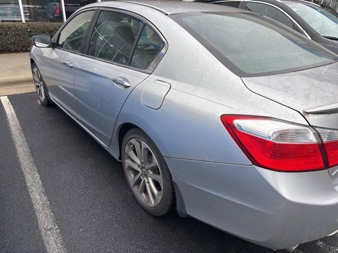 Used 2013 Honda Accord Sport image 17