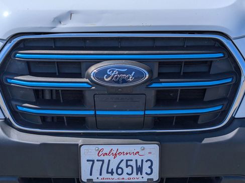 Used 2023 Ford E-Transit 148 High Roof Extended RWD image 3