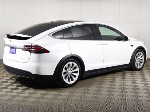 Used 2020 Tesla Model X Long Range AWD/4WD image 12