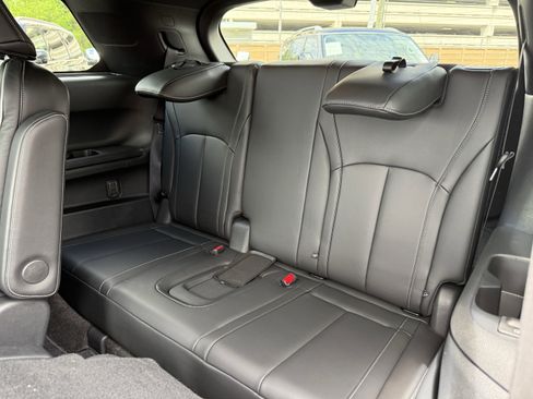 Certified 2025 INFINITI QX60 Autograph w/ Cargo Package image 17