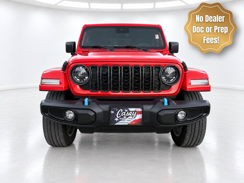 Used 2024 Jeep Wrangler Unlimited w/ Convenience Group AWD/4WD image 2