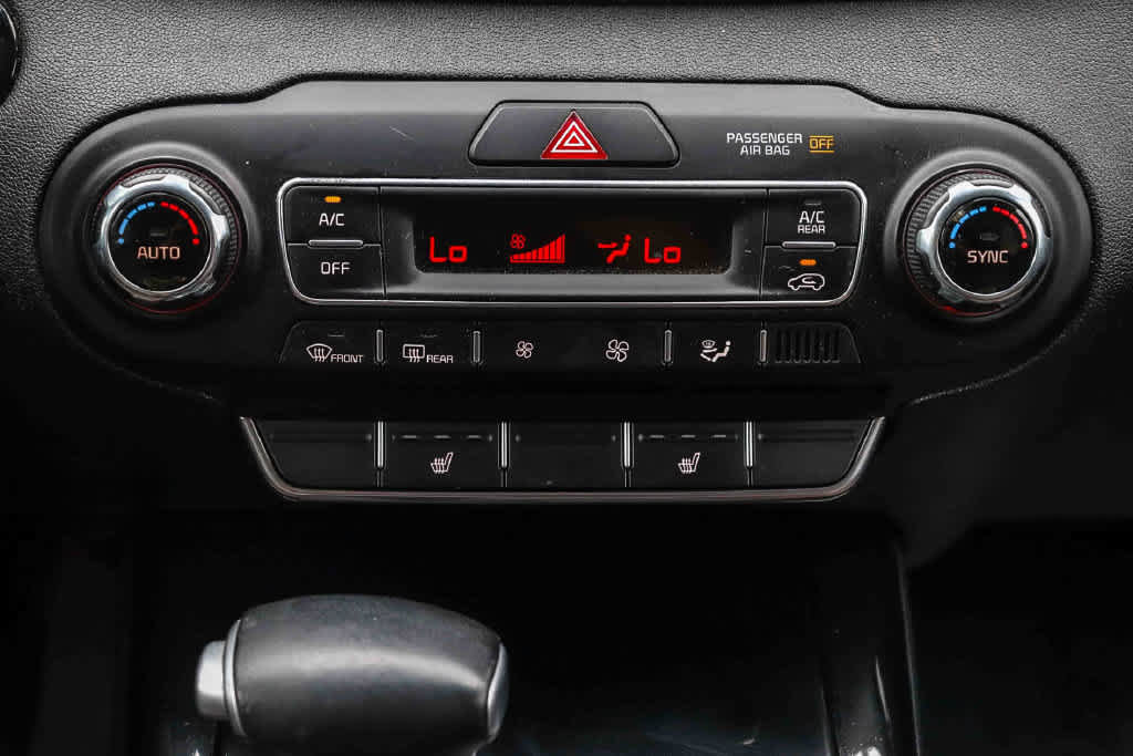 Used 2020 Kia Sorento SX FWD image 13
