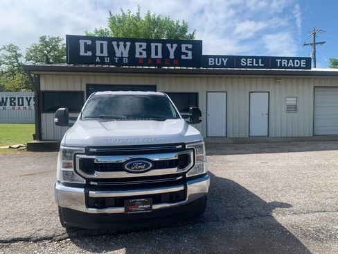 Used 2022 Ford F250 XL w/ STX Appearance Package image 8