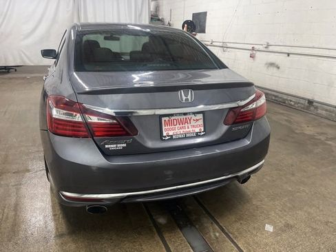 Used 2016 Honda Accord Sport image 6